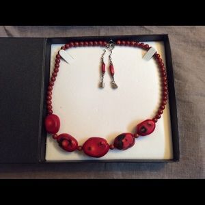 Coral necklace and earrings